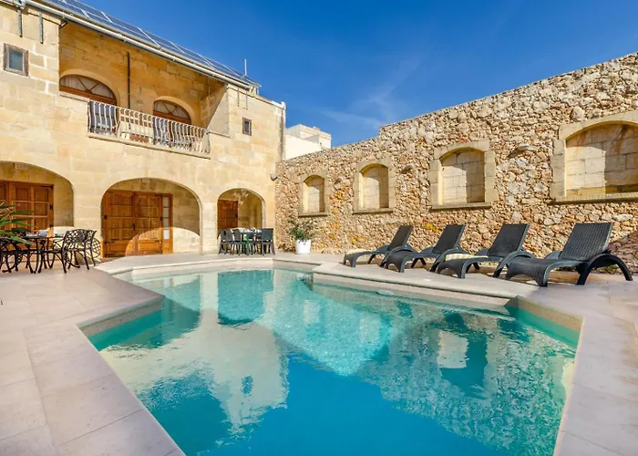 Grand Gozo Farmhouse With Games Room & Pool