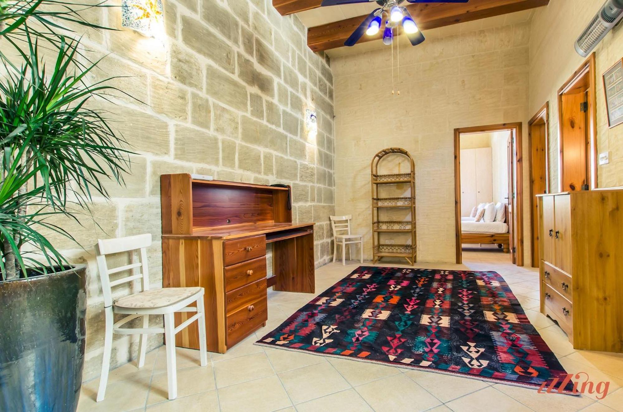 Grand Gozo With Games & Pool *